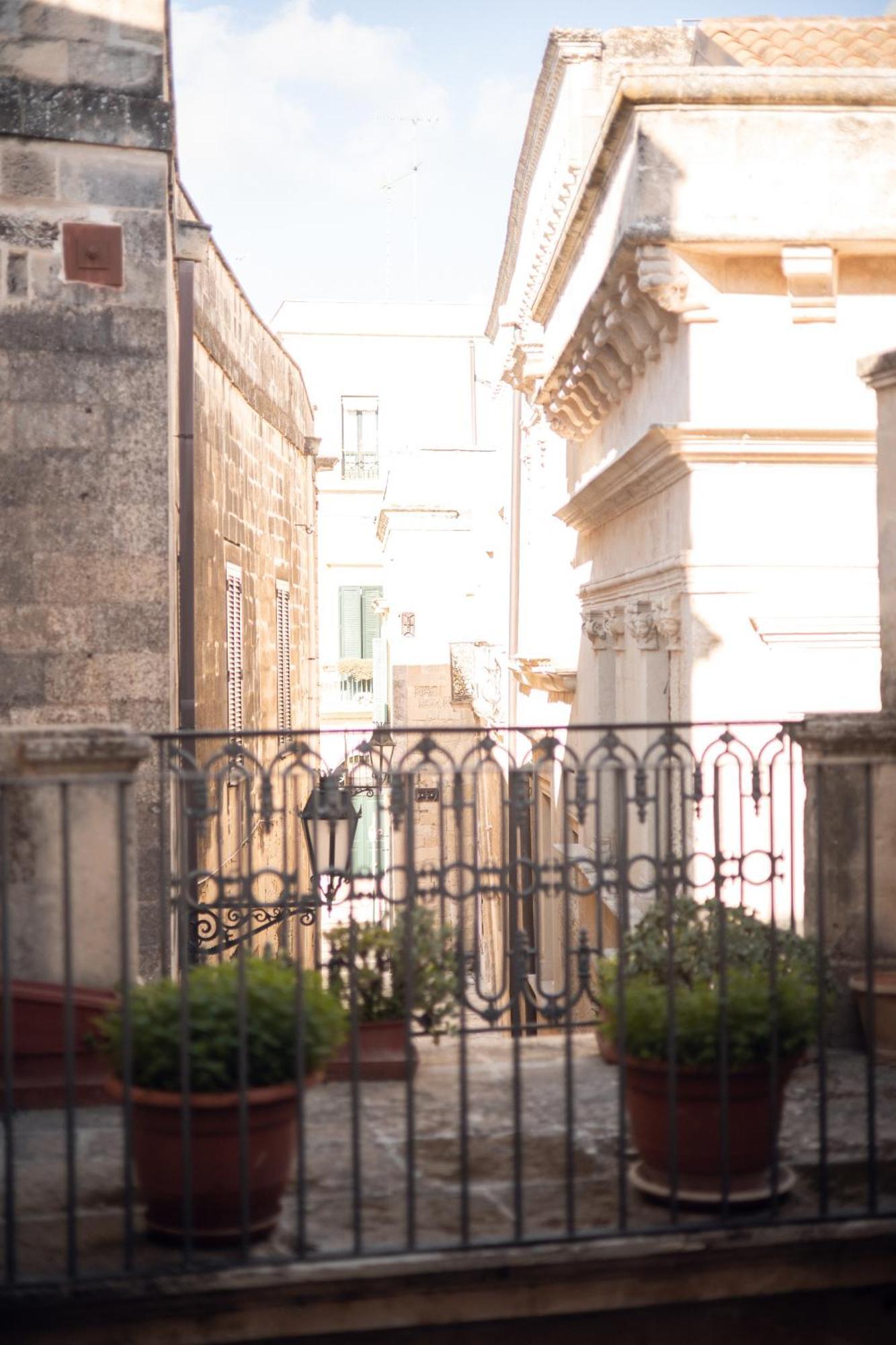 Victoria Apt - Historical Centre Лечче Экстерьер фото