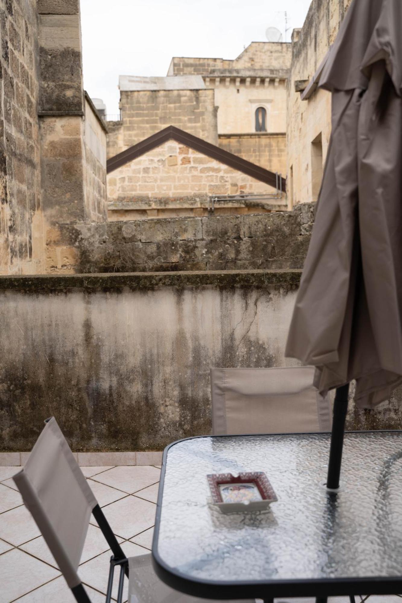 Victoria Apt - Historical Centre Лечче Экстерьер фото